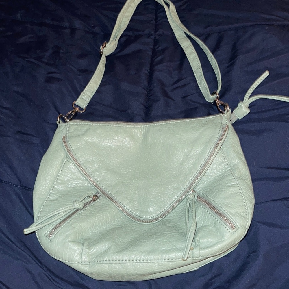 Bueno purse